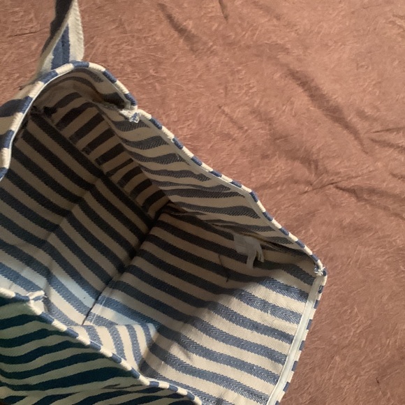 Brand new beach bag - Picture 3 of 3